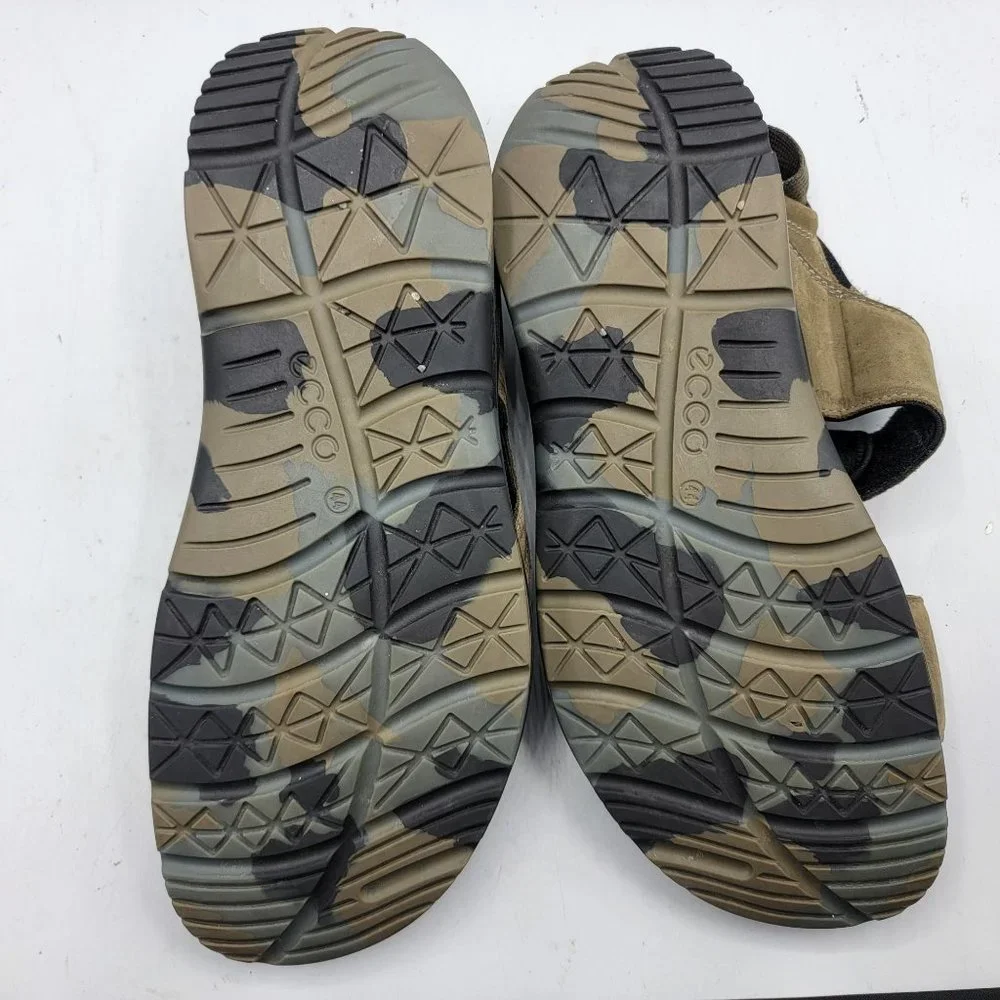 ECCO X-Trinsic Mens Size 10 Olive Green Leather Sport Flat Sandal Camo Soles